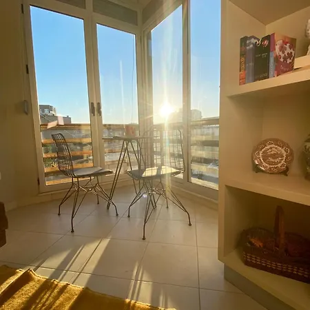 Restup With Elevator טיראנה